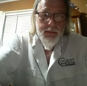 Meet your Posher, Chris